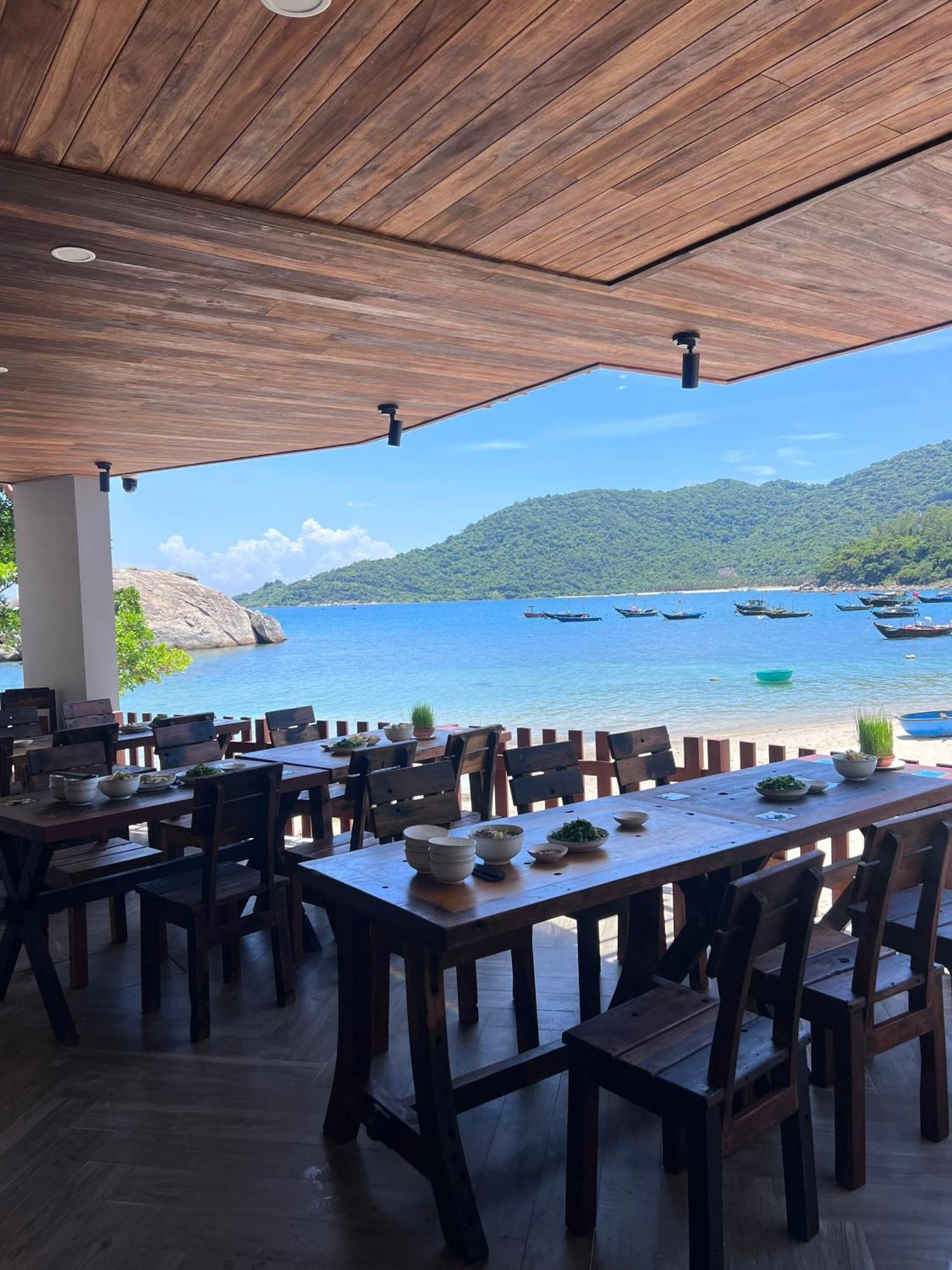 The Coral Homestay & Pub Tan Hiep  Luaran gambar