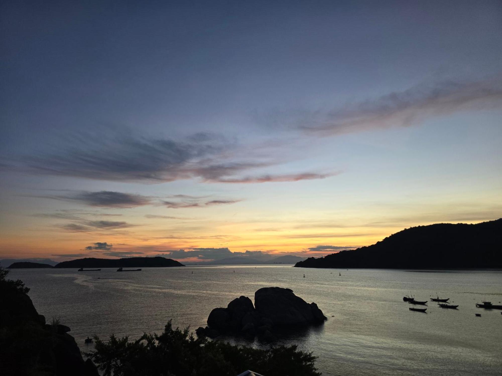 The Coral Homestay & Pub Tan Hiep  Luaran gambar